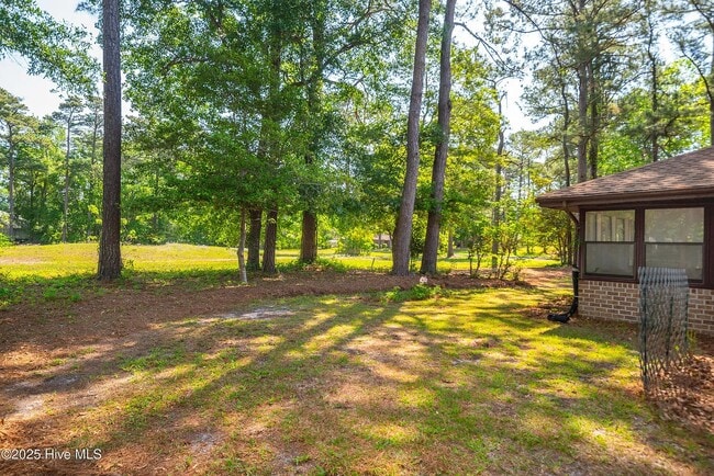 Photo - 37 Calabash Dr
