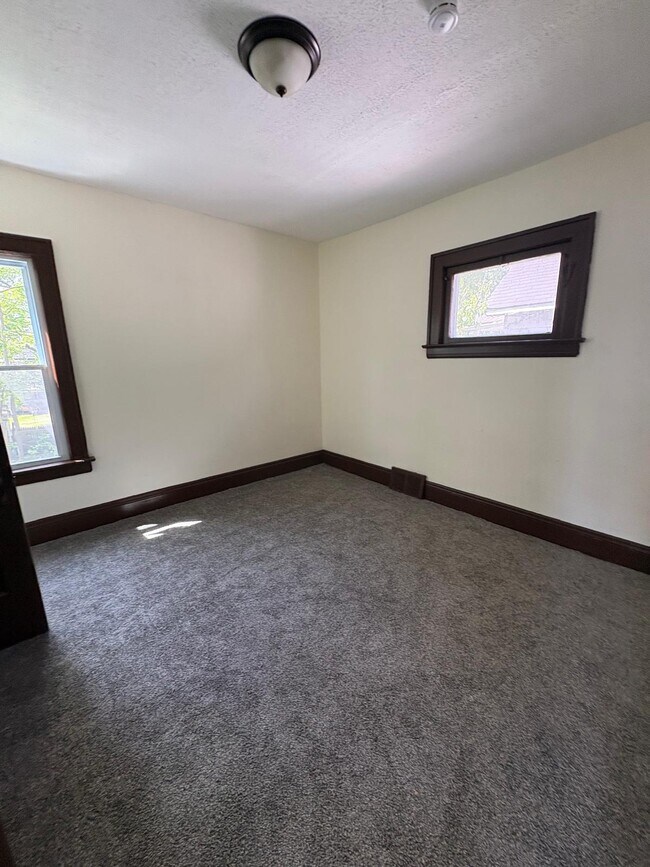 12920 Harvard Ave Unit 2