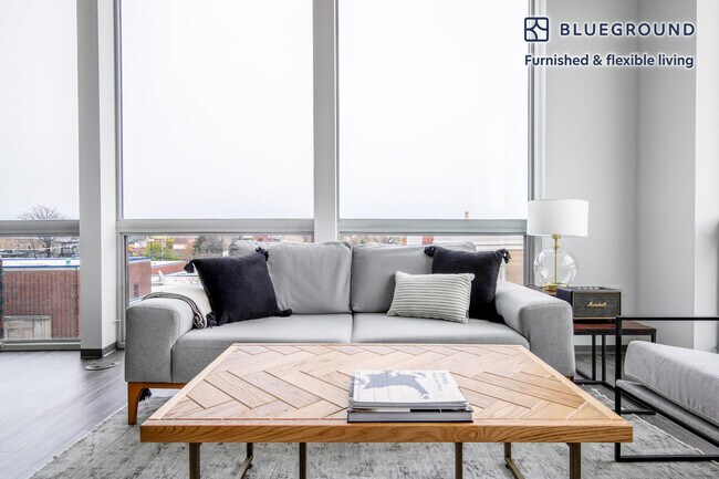 Photo - 2340 N California Ave Unit FL4-ID373