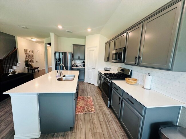 1364 Renoir Dr