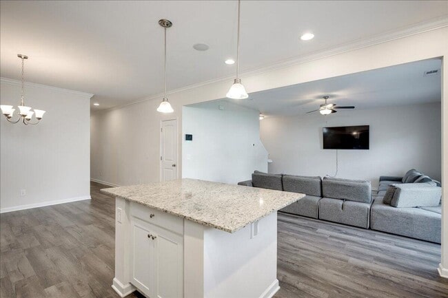 Photo - Home For Rent - 4050 Thinbleberry Drive Gr...