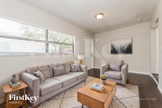 Photo - 7706 Aviano Ave