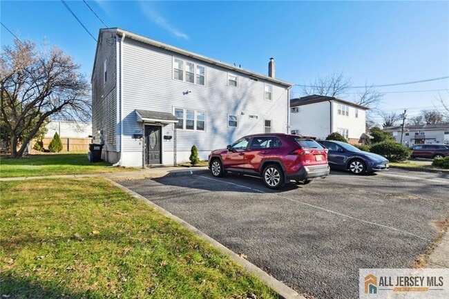 Building Photo - 2227 Lewis Pl