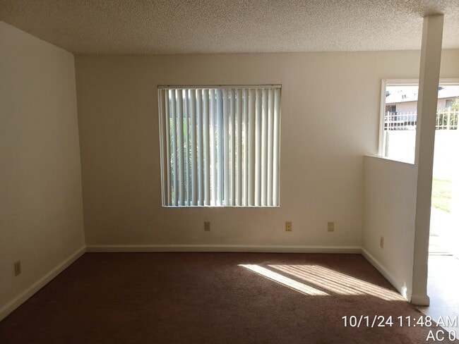 Photo - 202 W Dakota Ave