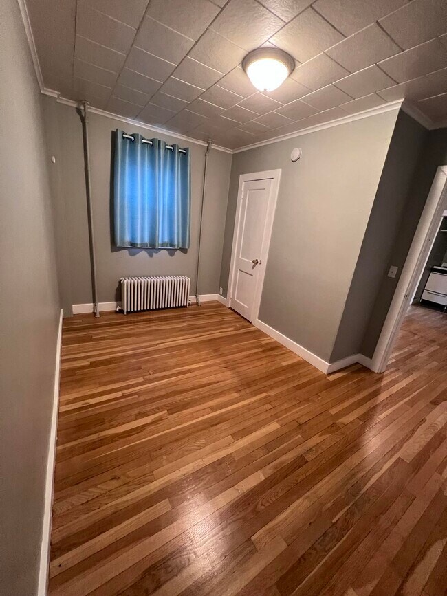 Photo - 1084 School St Unidad 1