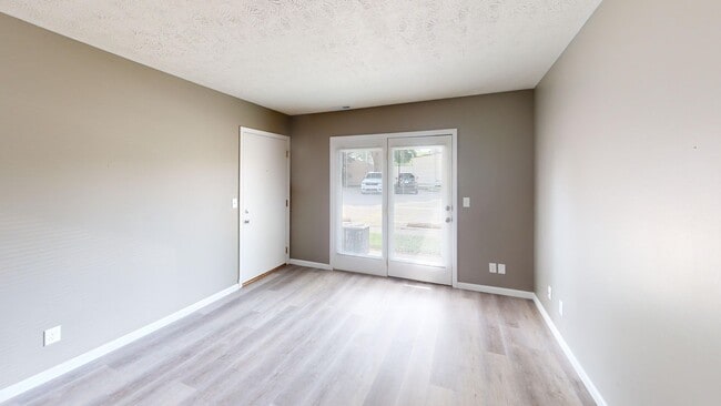 Photo - Elston Point