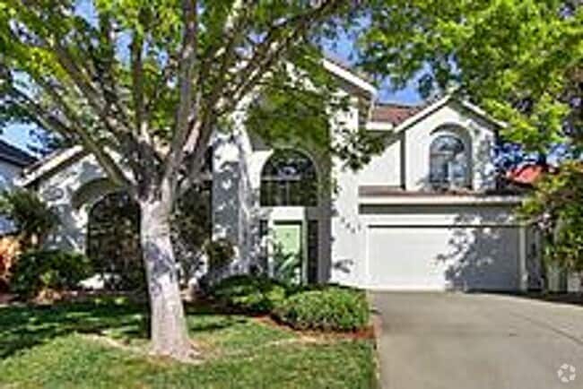 Building Photo - Beautiful 3 Bedroom Home-$750.00 Off 1st M...