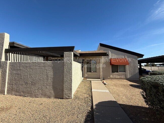 Photo - 2146 E 10th St Unit 1