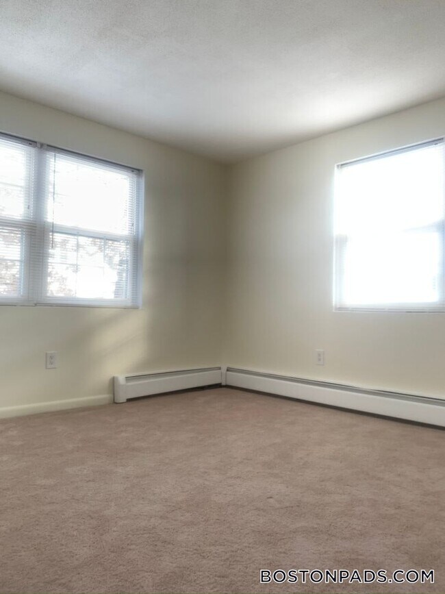 Photo - 71 Bernier St Apartamento Unidad 6