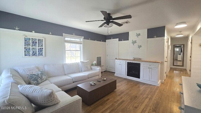 Photo - 1115 Marcia Ave