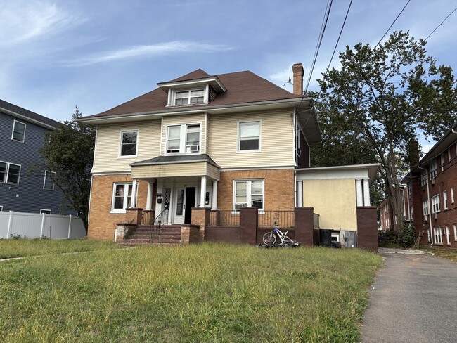 Building Photo - 191 Stiles St Unit 8