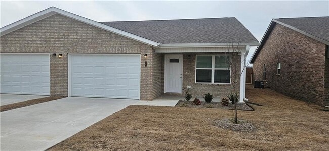 Photo - 523 NW 68th Ave