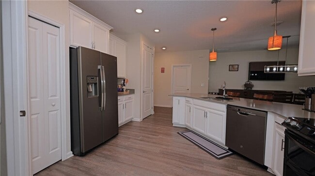 Photo - Magnetite Loop Unidad Main House