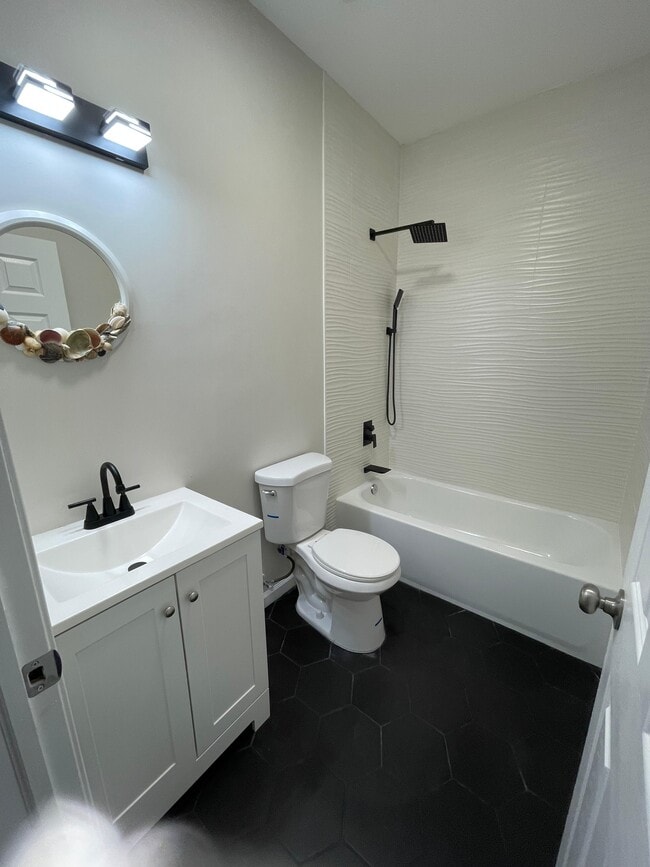 Photo - S. Carey - B