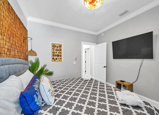 Photo - 50 S 200 W Apartment