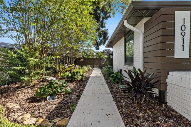 Photo - 10911 Victoria Arbor Way