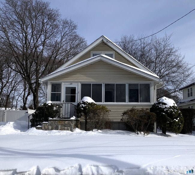 Building Photo - 29 Sterling Pl