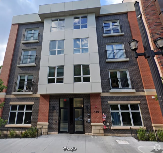 Building Photo - 130 Essex St Unit 1B Rental
