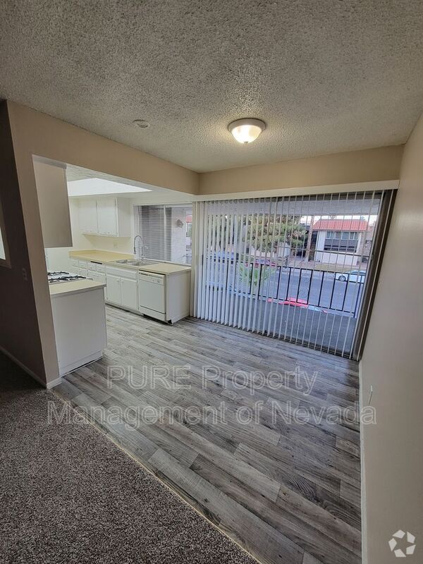 Building Photo - 1405 E Vegas Valley Dr Unit #78 Rental