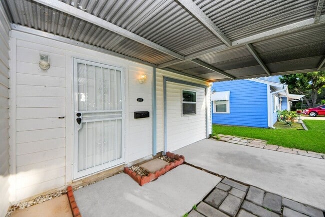 Photo - 2919 Elser St