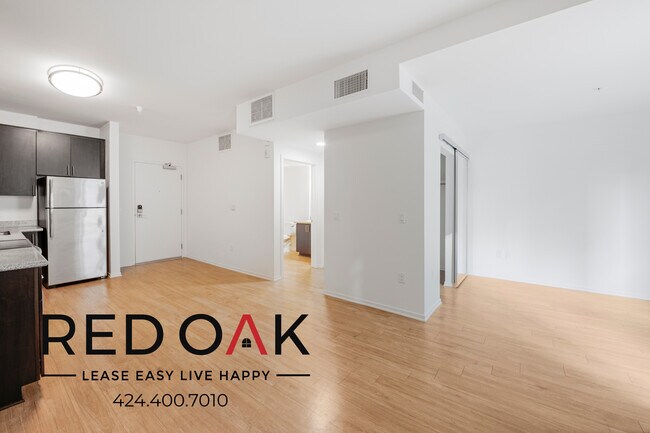 Photo - Impressive, Spacious Studio with Unbeatabl... Unidad 410