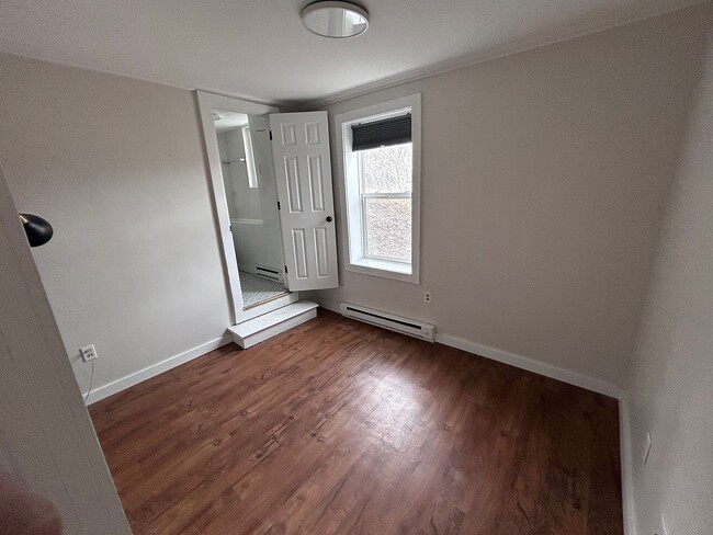 Photo - 140 Spring St