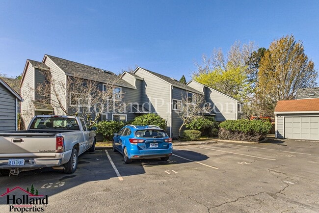 Photo - Charming 3-Bed, 2-Bath Home with Stunning Neighborhood Views & Excellent Amenities!