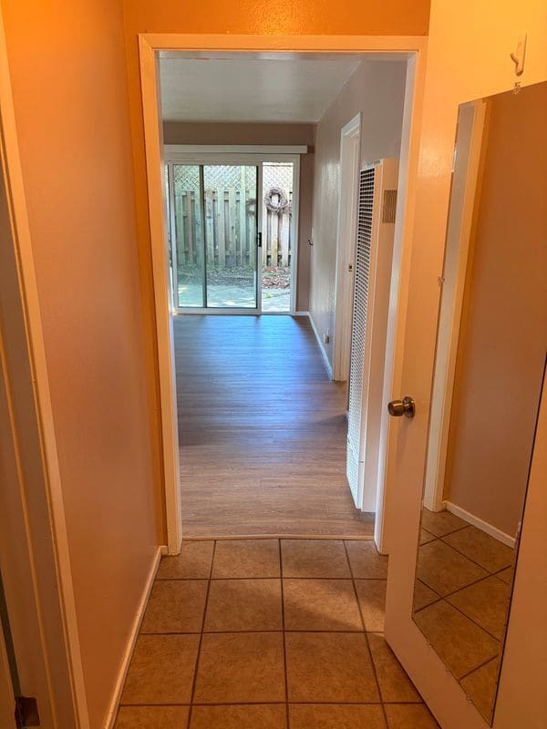 Photo - 407 Maple St