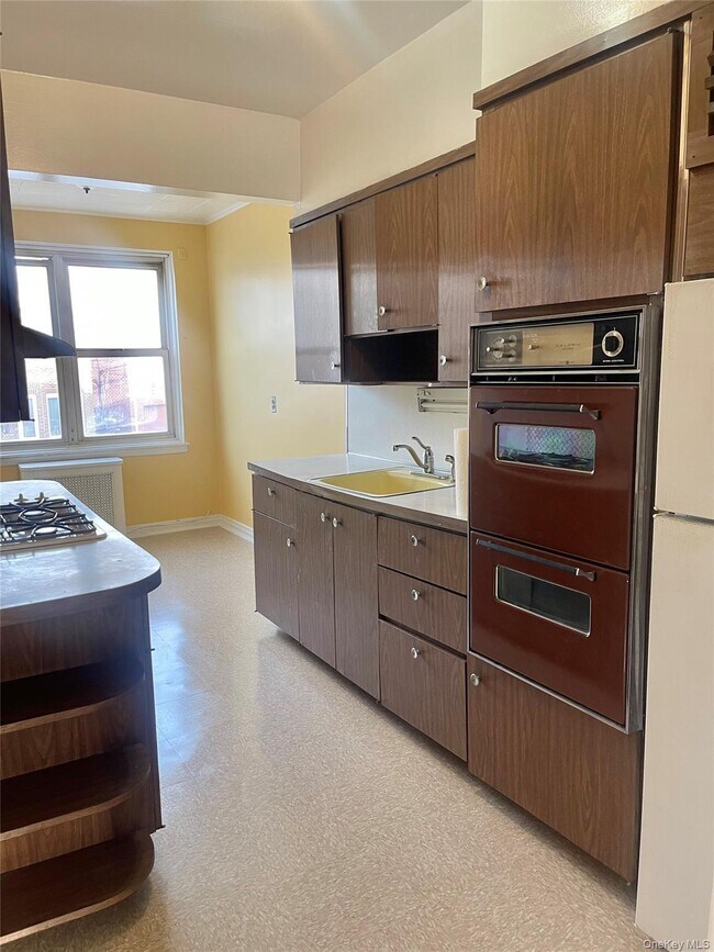 Photo - 54-34 66th St Unit 1