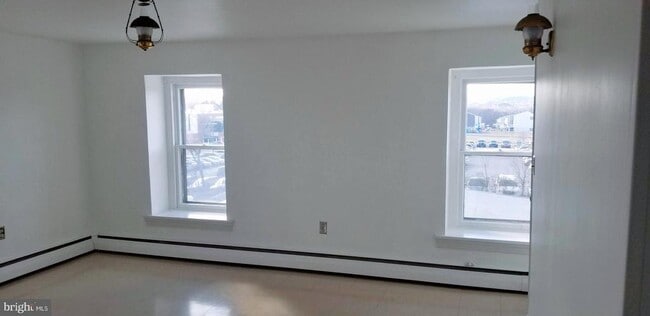 Photo - 516 Franklin Ave Unidad 3RD FL