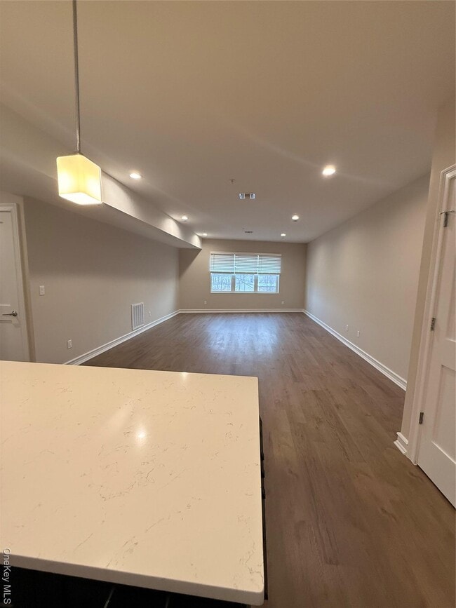 Photo - 122 Greenwich Ave Unit 301