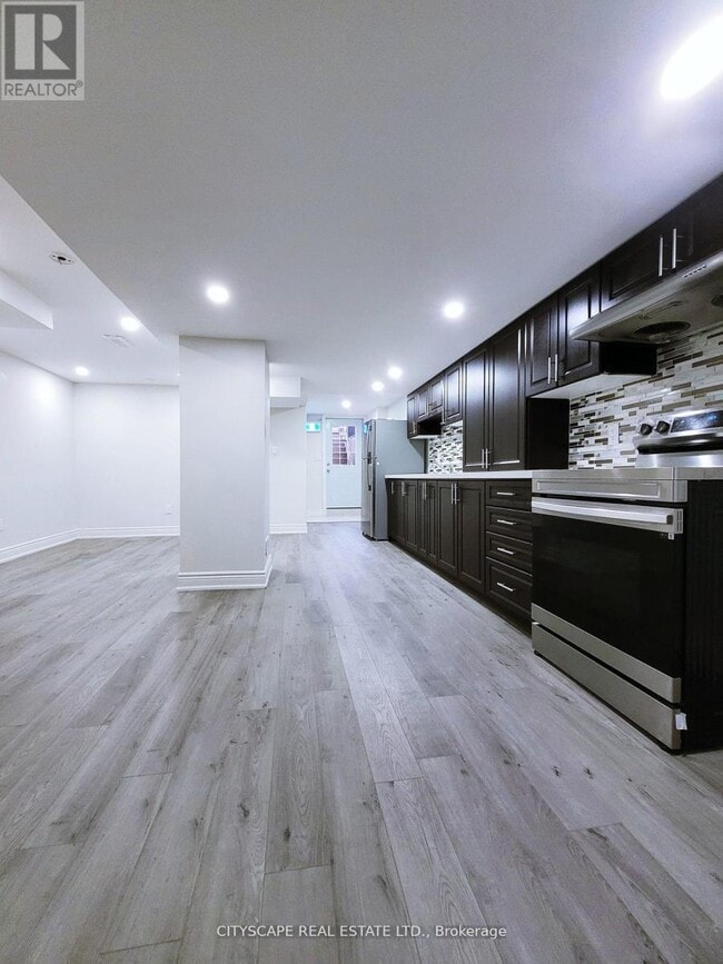 Photo - 3754 Milkwood Crescent