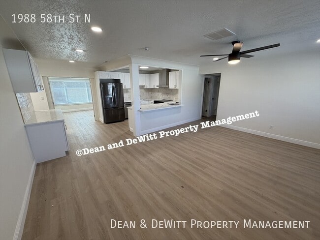 Photo - 1988 58th St N