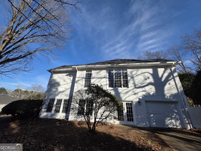 Photo - 166 Glen Eagle Way