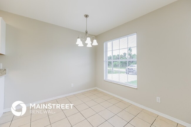 Photo - 3206 51st St W