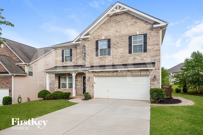 Photo - 2299 Isaac St