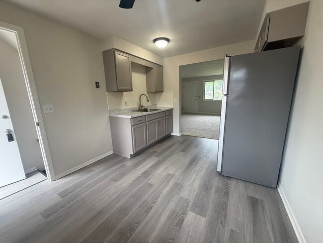 Photo - Two bedroom one bathroom apartment for rent