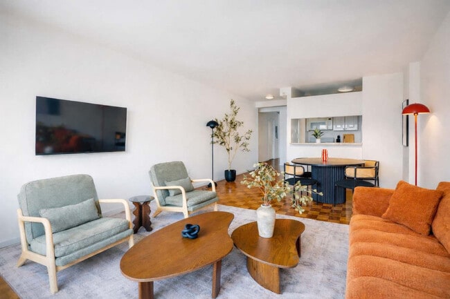 350 W 43rd St Unit SI ID1381654P