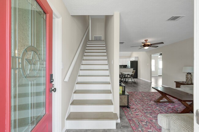 Photo - 12102 Mustang Ave