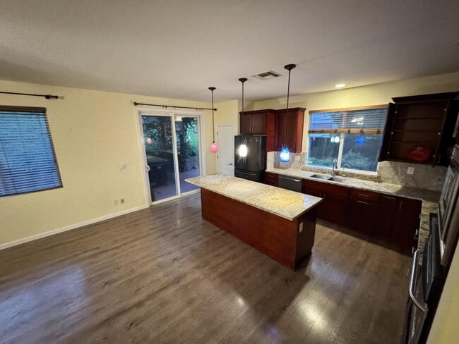 Photo - 3688 Pintail Dr