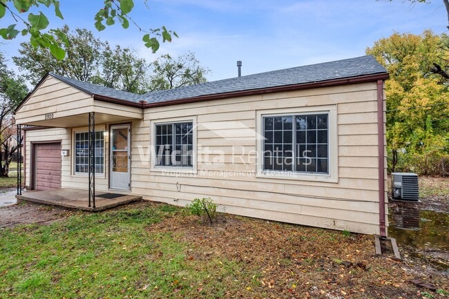 Photo - 3 BD/1 BA home near Friends University!