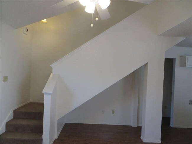 Photo - 2217 Katy Ln