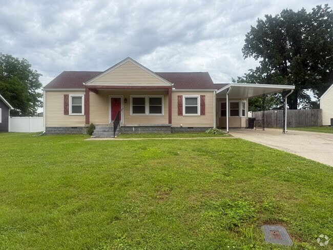 Building Photo - Charming 3-Bedroom Home in the Heart of Mu...