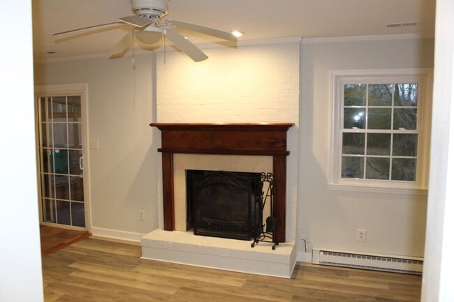 Photo - 3030 Studley Rd