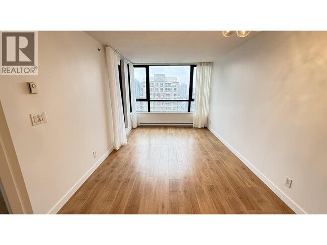 Photo - 909 Mainland St Unité 3008