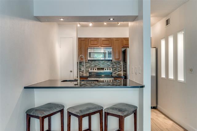 Photo - 4851 Cedar Springs Rd Unit 190