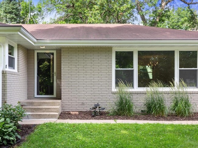 Photo - 4820 Williston Rd