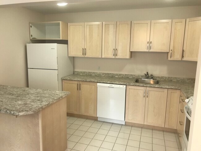 Photo - Two Bedroom, 2 Baths Apartment at Adriana ... Unit 903