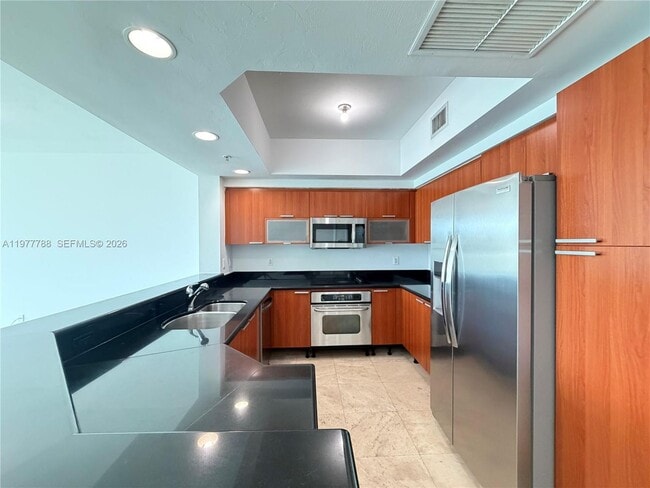 Photo - 15051 Royal Oaks Ln