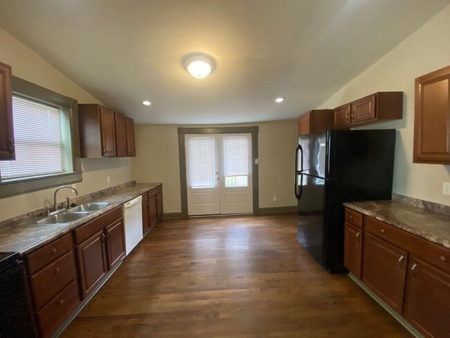 Photo - Charming 2bed/2bath Home